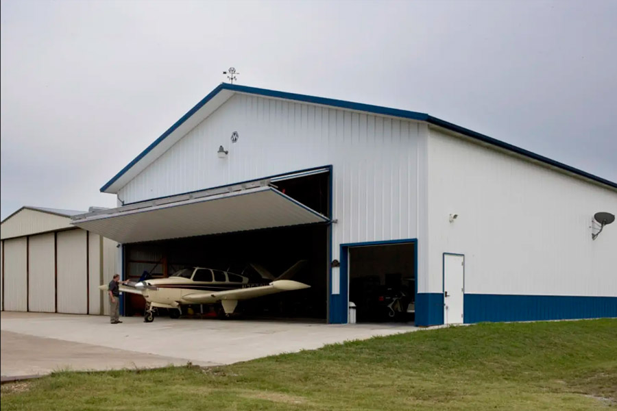 Puertas-de-hangar-04-900x600